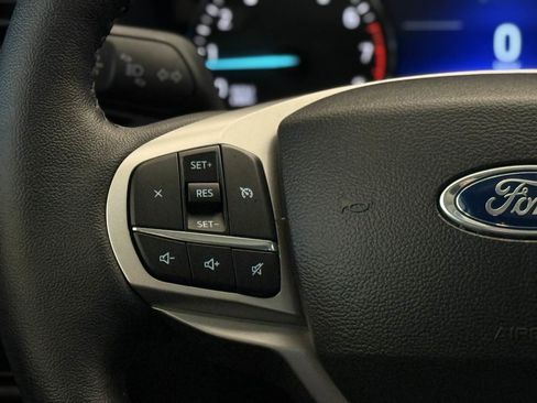 Used 2024 Ford Explorer XLT w/ Equipment Group 202A image 34