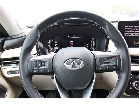 Used 2022 INFINITI QX60 Sensory w/ Vision Package image 15