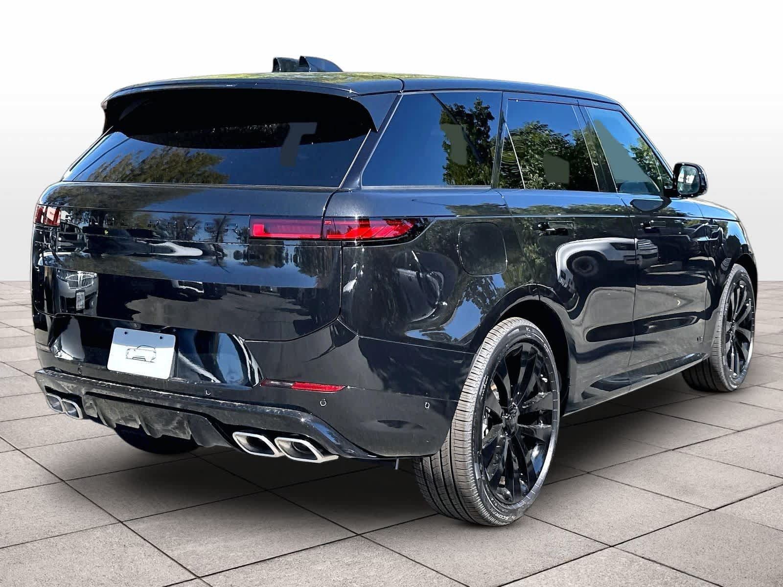 New 2026 Land Rover Range Rover Sport Dynamic SE AWD/4WD image 4
