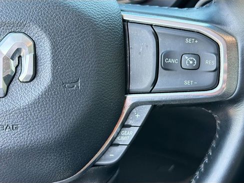 Used 2022 RAM 1500 Laramie AWD/4WD image 23