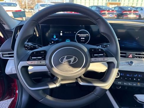 New 2026 Hyundai Elantra Limited image 17