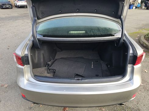 Used 2016 Lexus IS 300 AWD w/ Navigation System Package image 12