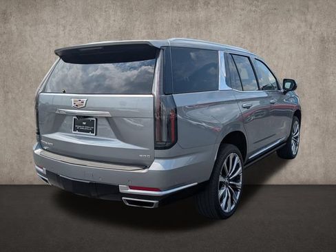 Used 2026 Cadillac Escalade Platinum Luxury w/ LPO, Floor Liner Package AWD/4WD image 7