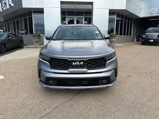 Used 2023 Kia Sorento SX Prestige w/ Panoramic Sunroof Package video 2