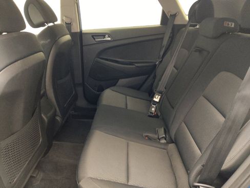 Used 2017 Hyundai Tucson SE w/ SE Popular Package 02 FWD image 18