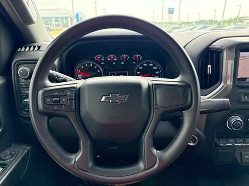 Used 2024 Chevrolet Silverado 1500 Custom Trail Boss AWD/4WD image 11