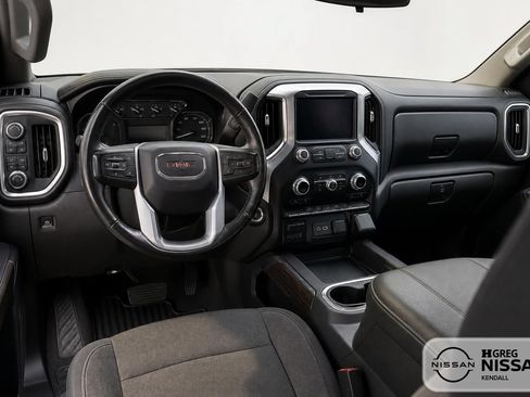 Used 2020 GMC Sierra 1500 Elevation w/ Elevation Value Package AWD/4WD image 10