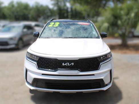Certified 2023 Kia Sorento S w/ Panoramic Sunroof Package FWD image 17