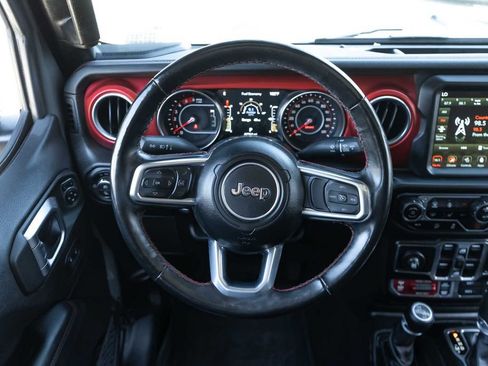 Used 2022 Jeep Gladiator Rubicon w/ LED Lighting Group AWD/4WD image 21