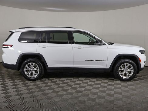 Used 2023 Jeep Grand Cherokee L Limited AWD/4WD image 20