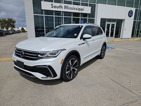 Used 2022 Volkswagen Tiguan SEL R-Line image 1