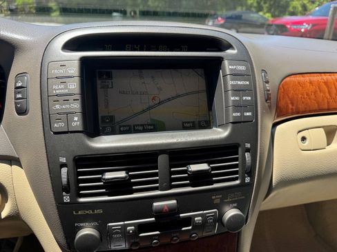 Used 2006 Lexus LS 430 RWD image 24