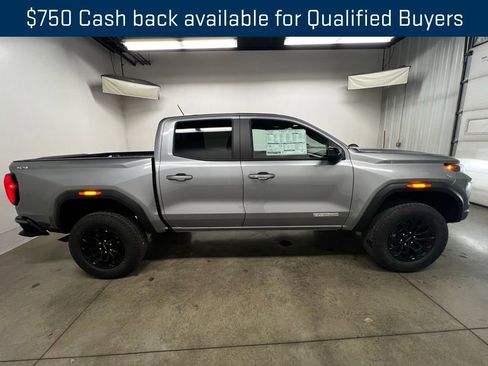 New 2026 GMC Canyon Elevation w/ Convenience Package image 2