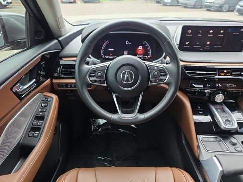 Used 2023 Acura MDX SH-AWD w/ Technology Package image 14