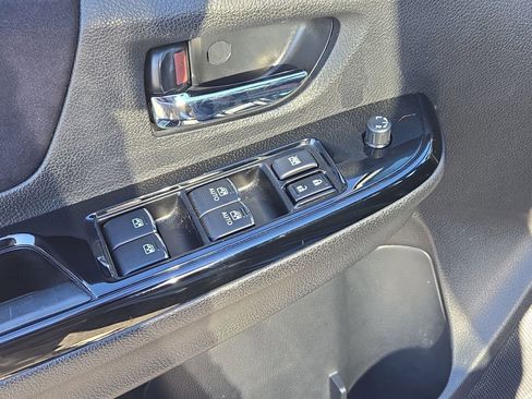 Used 2019 Subaru WRX STI image 22