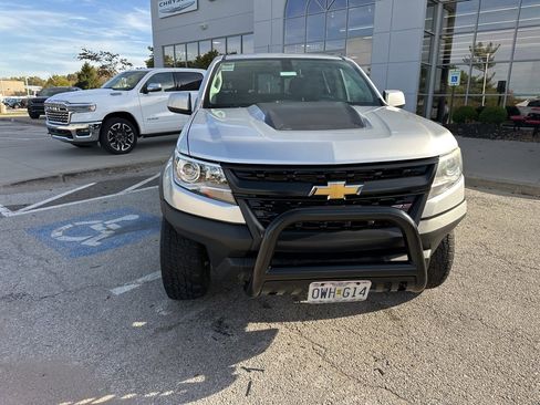 Used 2018 Chevrolet Colorado ZR2 image 9
