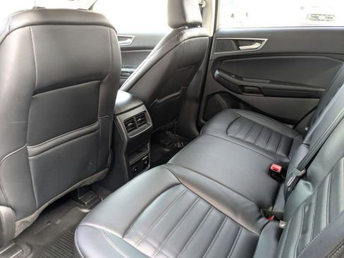 Used 2022 Ford Edge SEL w/ Convenience Package image 28