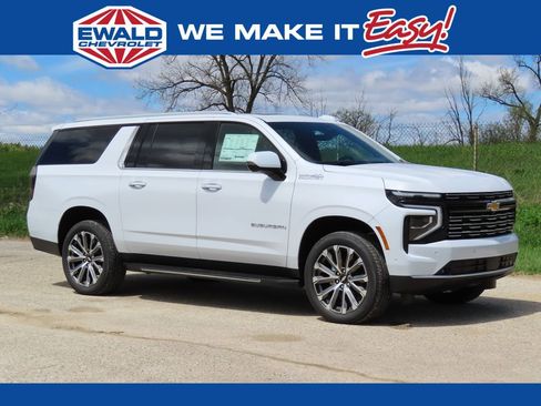New 2026 Chevrolet Suburban High Country w/ Sun And Tow Package AWD/4WD image 1