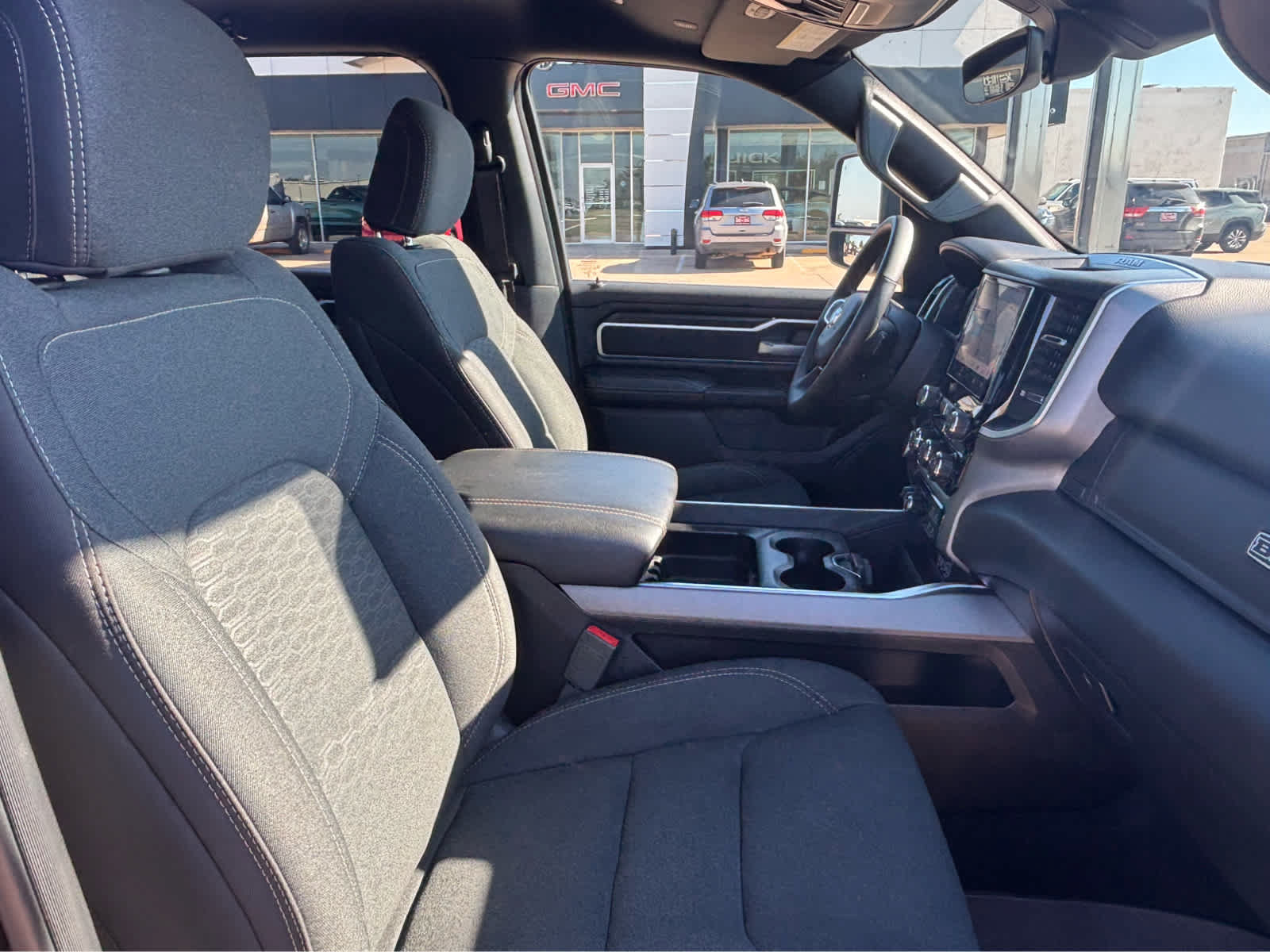 Used 2025 RAM 1500 Big Horn AWD/4WD image 12