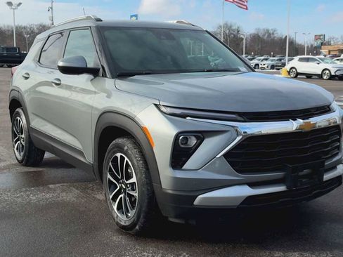 Certified 2024 Chevrolet TrailBlazer LT w/ Convenience Package image 8