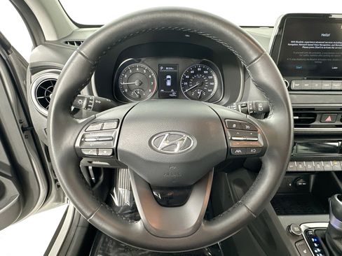 Used 2023 Hyundai Kona SEL w/ Convenience Package image 11