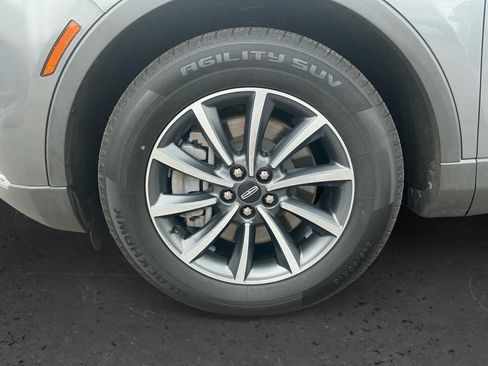 Used 2022 Lincoln Nautilus FWD image 13