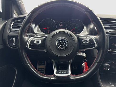 Used 2017 Volkswagen GTI S FWD image 19