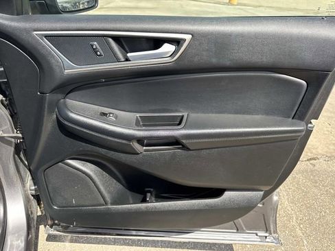 Used 2024 Ford Edge SEL AWD/4WD image 18