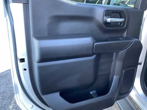 Used 2021 Chevrolet Silverado 1500 LT image 43