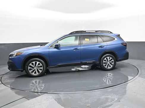 Used 2020 Subaru Outback Premium AWD/4WD image 5