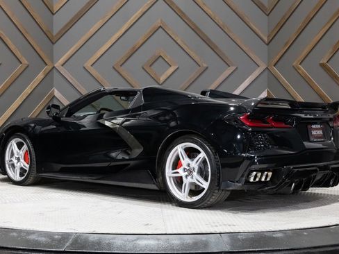 Used 2021 Chevrolet Corvette Stingray Premium Conv w/ Z51 Performance Package image 20