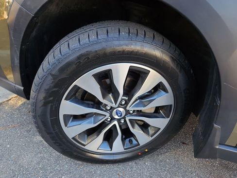 Used 2023 Subaru Outback Limited XT image 37