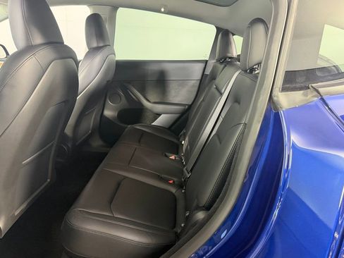 Used 2024 Tesla Model Y Long Range image 22