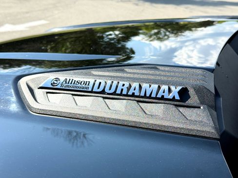 Used 2022 Chevrolet Silverado 2500 LTZ w/ LTZ Plus Package image 36