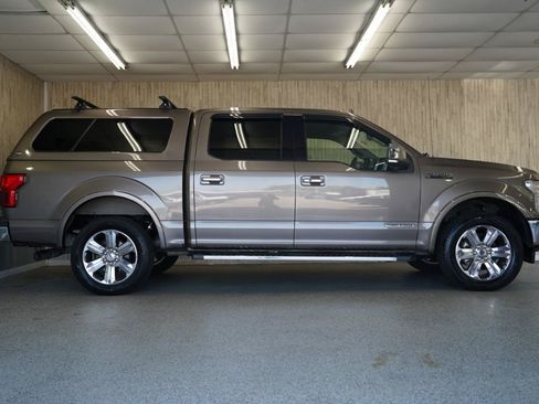 Used 2018 Ford F150 Lariat w/ Equipment Group 502A Luxury AWD/4WD image 6
