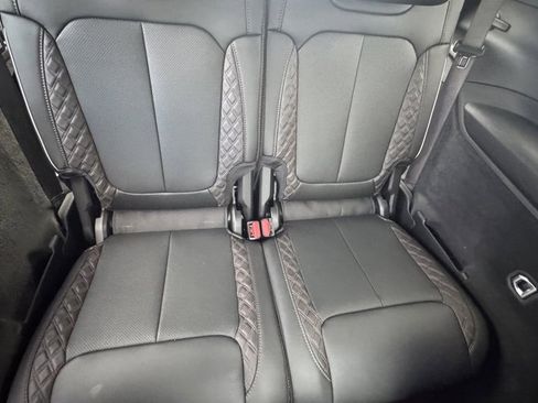 Used 2024 Jeep Grand Cherokee L Summit image 15