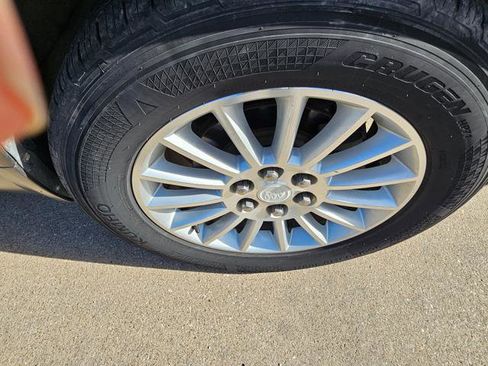 Used 2010 Buick Enclave CXL w/ Trailering Provision Package image 19