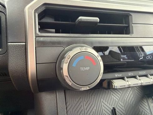 Used 2026 Toyota 4Runner SR5 AWD/4WD image 29