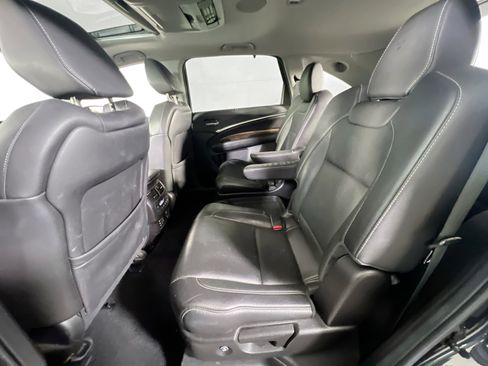Used 2019 Acura MDX w/ Technology & Entertainment image 25
