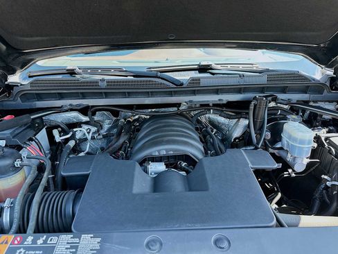 Used 2018 Chevrolet Silverado 1500 High Country AWD/4WD image 31