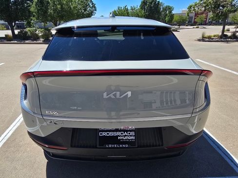 Used 2024 Kia EV6 Light AWD/4WD image 5