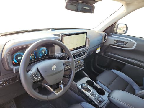 New 2025 Ford Bronco Sport Outer Banks image 11