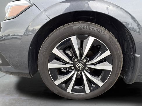 Used 2024 Honda Civic EX-L image 17