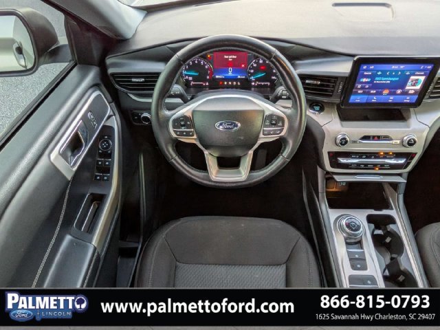 Used 2023 Ford Explorer XLT RWD image 16