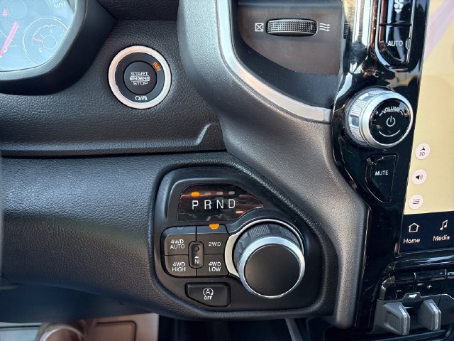 Used 2023 RAM 1500 Big Horn AWD/4WD image 16