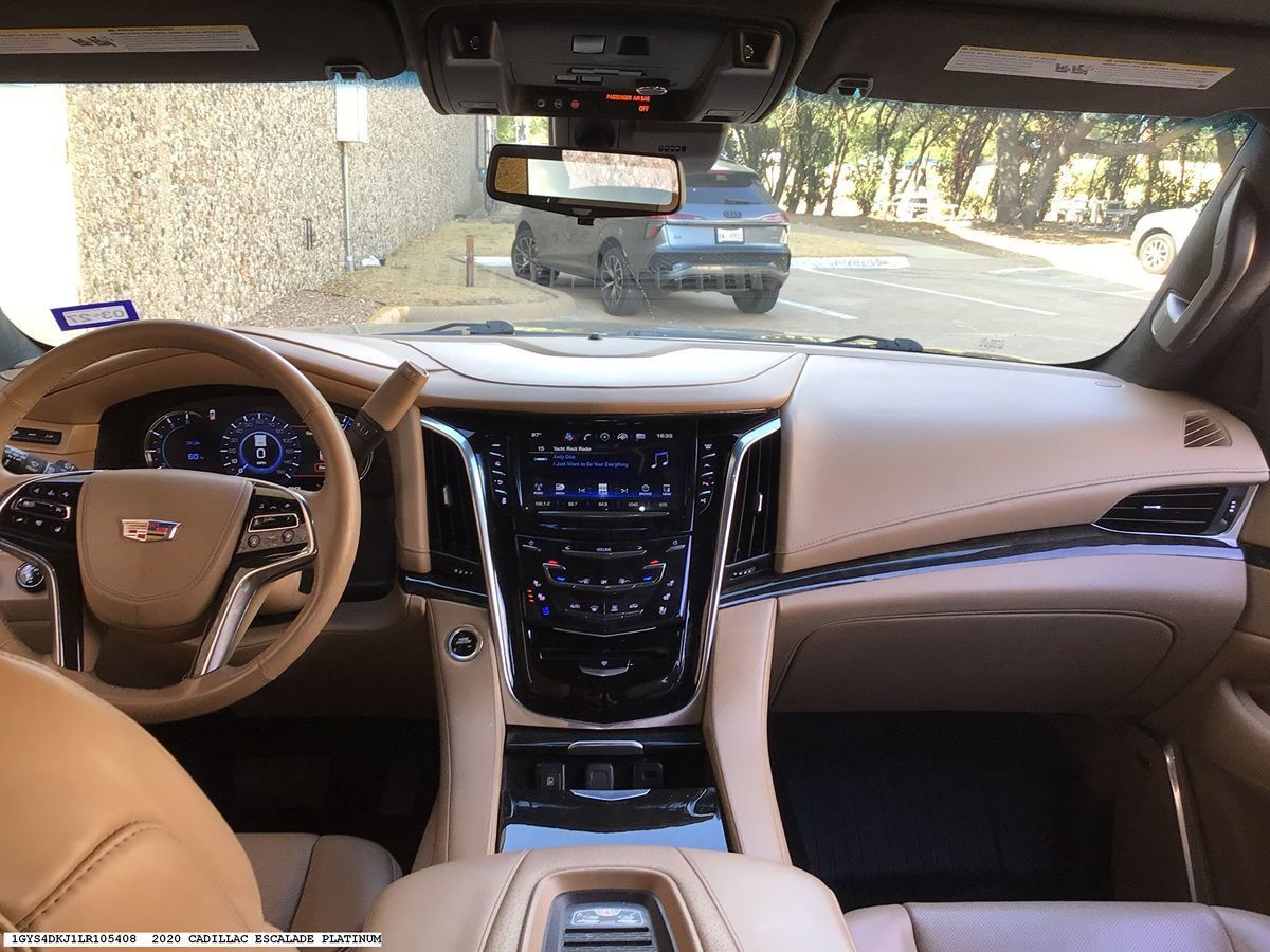 Used 2020 Cadillac Escalade Platinum AWD/4WD image 13