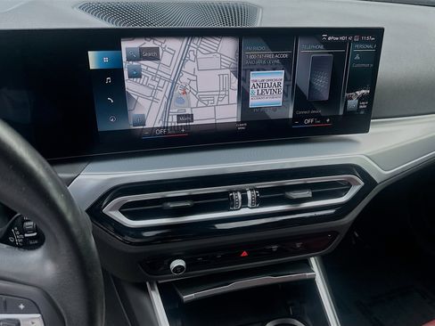 Used 2023 BMW i4 eDrive35 w/ Premium Package image 10