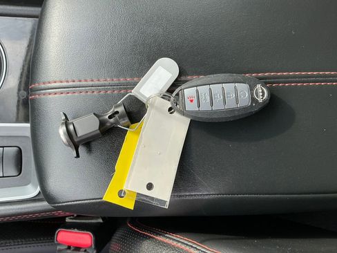 Used 2024 Nissan Altima 2.5 SR image 34