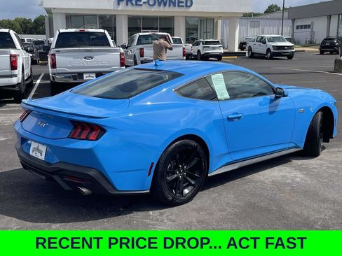 Certified 2025 Ford Mustang GT RWD image 3