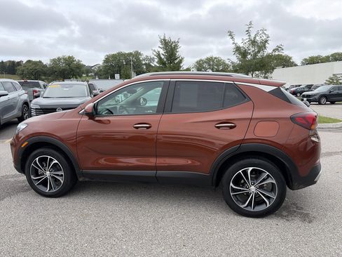 Used 2021 Buick Encore GX Select AWD/4WD image 10